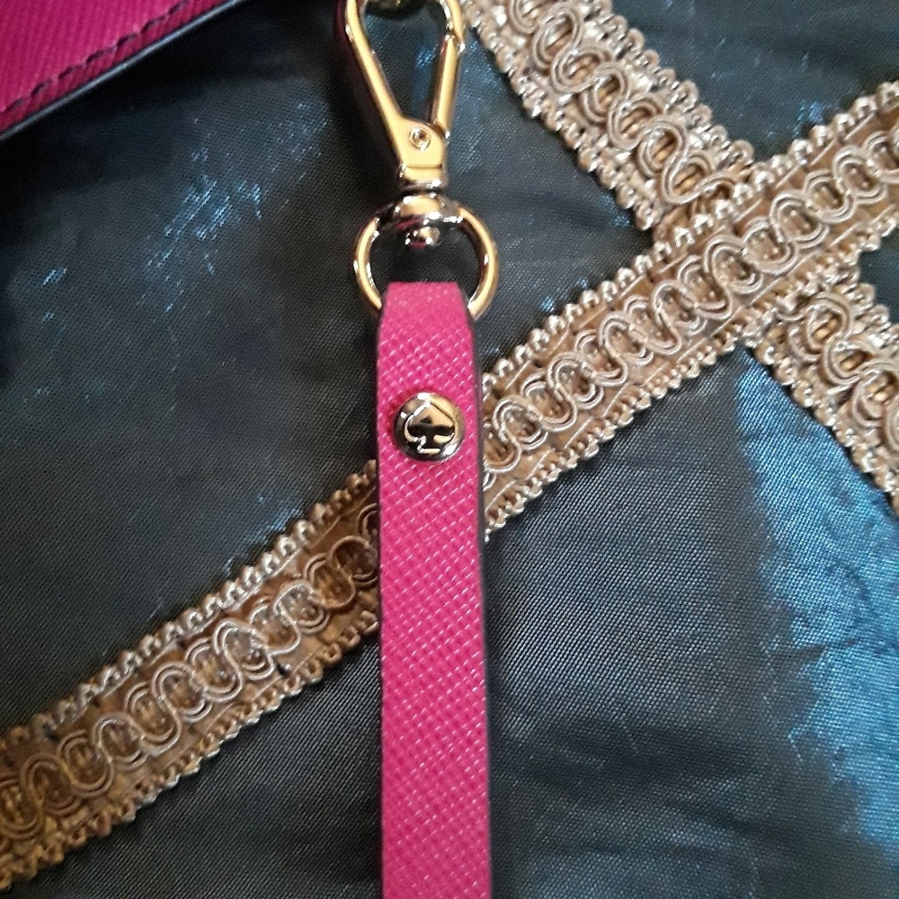 Kate Spade Envelope Wristlet Case - Picture 4 of 6